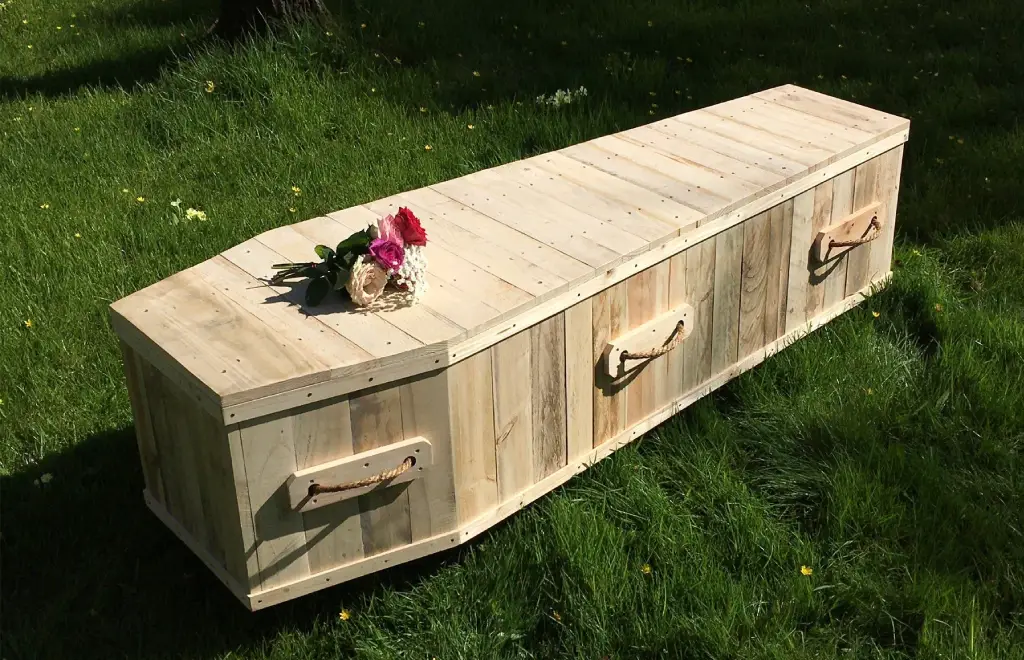 Natural Casket Natural Casket